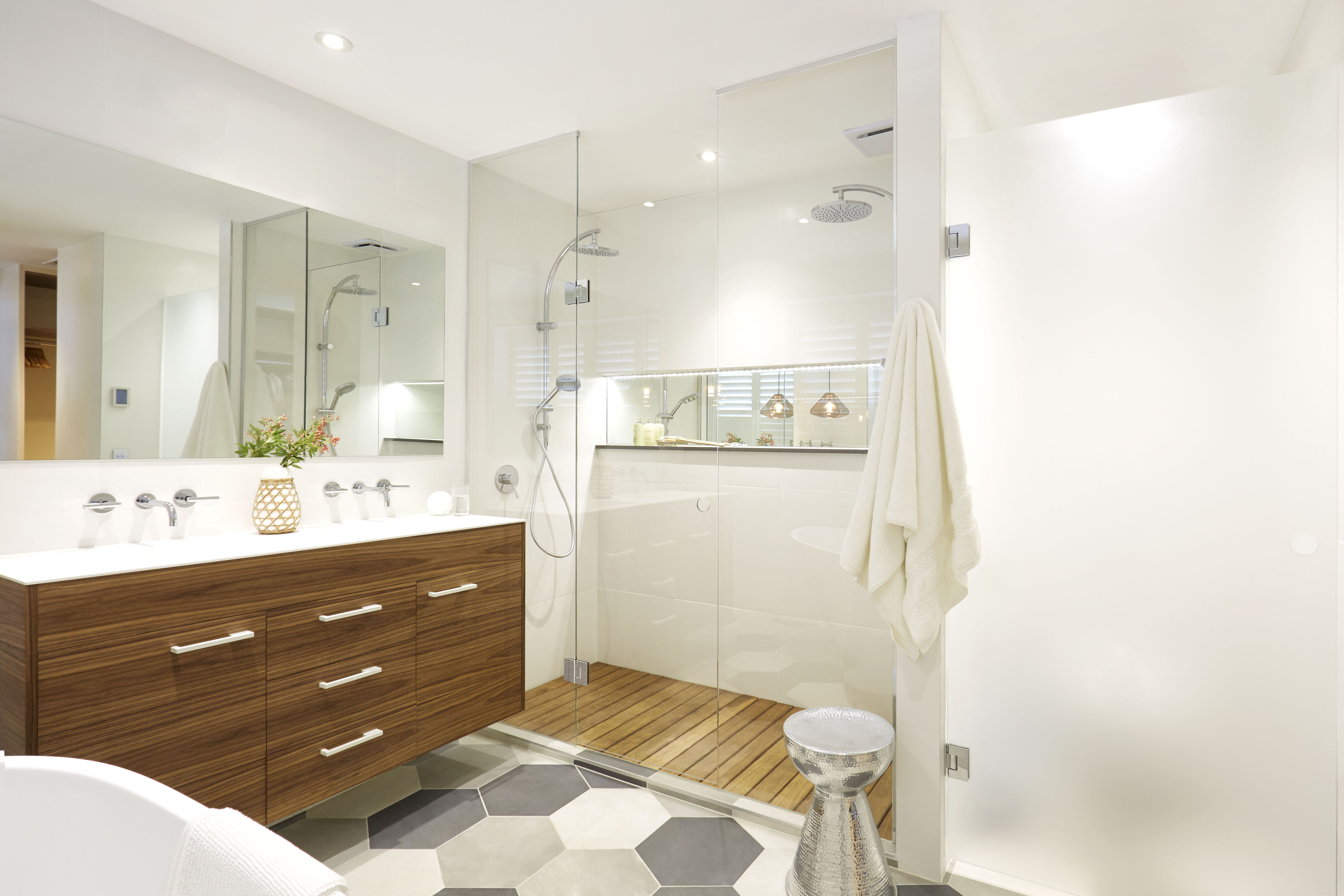 Apt3Lvl3_Bathroom_065.jpg